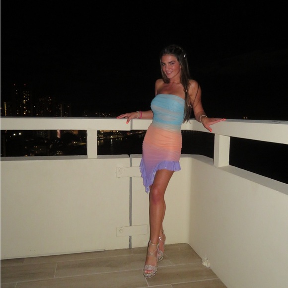 Princess Polly Dresses & Skirts - Princess Polly Blue and Orange Strapless Mini Dress